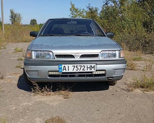 Серый Ниссан Санни, объемом двигателя 1.4 л и пробегом 280 тыс. км за 1600 $, фото 1 на Automoto.ua