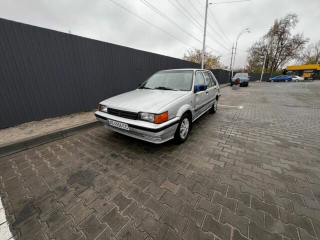 Серый Ниссан Санни, объемом двигателя 1.6 л и пробегом 150 тыс. км за 650 $, фото 1 на Automoto.ua