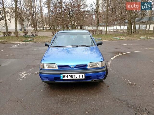 Синій Ніссан Санні, об'ємом двигуна 1.4 л та пробігом 325 тис. км за 2100 $, фото 1 на Automoto.ua