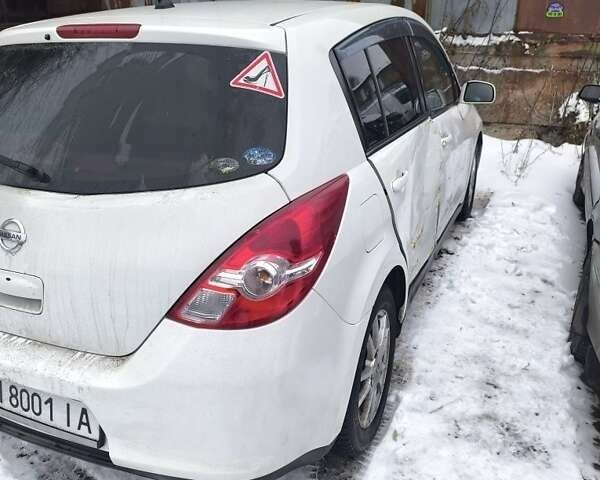 Білий Ніссан Тііда, об'ємом двигуна 1.5 л та пробігом 94 тис. км за 5300 $, фото 1 на Automoto.ua