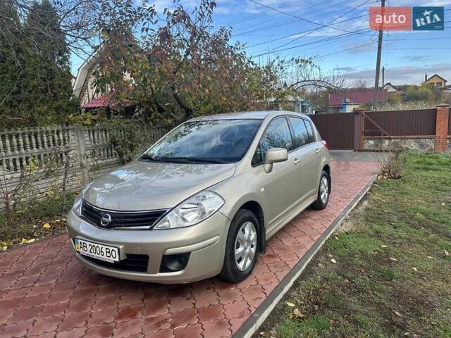 Бежевый Ниссан Тиида, объемом двигателя 1.6 л и пробегом 77 тыс. км за 7650 $, фото 1 на Automoto.ua