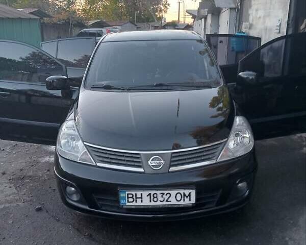 Чорний Ніссан Тііда, об'ємом двигуна 1.8 л та пробігом 215 тис. км за 5800 $, фото 1 на Automoto.ua