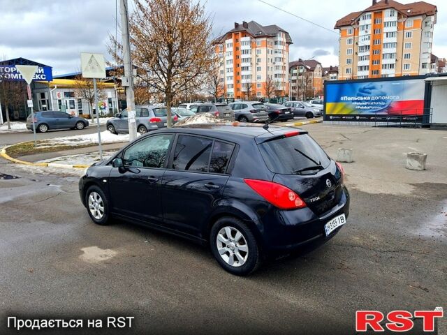 Чорний Ніссан Тііда, об'ємом двигуна 1.6 л та пробігом 340 тис. км за 5300 $, фото 1 на Automoto.ua