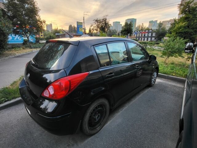 Чорний Ніссан Тііда, об'ємом двигуна 1.6 л та пробігом 230 тис. км за 4720 $, фото 1 на Automoto.ua