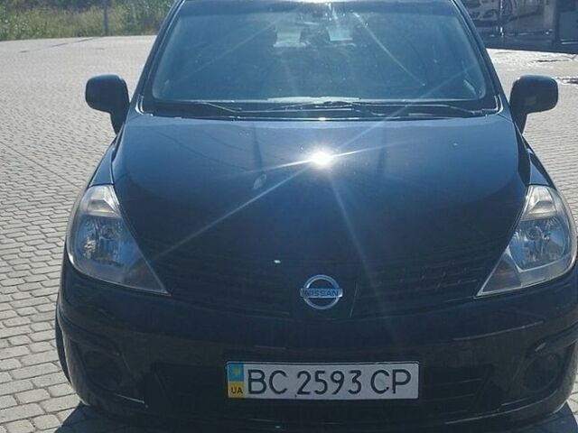 Чорний Ніссан Тііда, об'ємом двигуна 1.6 л та пробігом 300 тис. км за 4500 $, фото 1 на Automoto.ua
