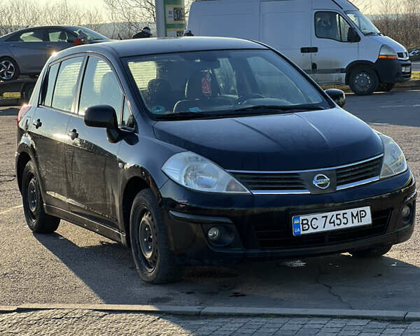Чорний Ніссан Тііда, об'ємом двигуна 1.6 л та пробігом 132 тис. км за 6300 $, фото 1 на Automoto.ua