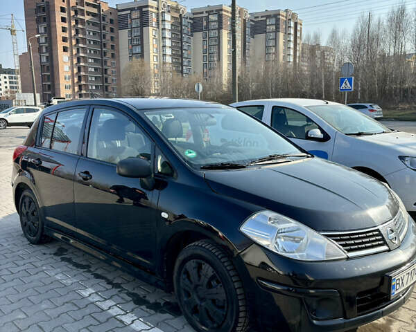 Чорний Ніссан Тііда, об'ємом двигуна 1.6 л та пробігом 285 тис. км за 5999 $, фото 1 на Automoto.ua