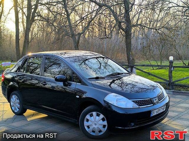 Чорний Ніссан Тііда, об'ємом двигуна 1.6 л та пробігом 222 тис. км за 4600 $, фото 1 на Automoto.ua