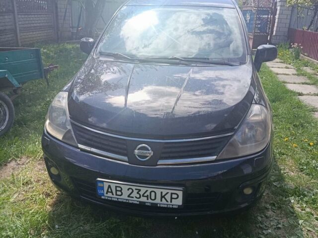 Чорний Ніссан Тііда, об'ємом двигуна 1.6 л та пробігом 321 тис. км за 4300 $, фото 1 на Automoto.ua
