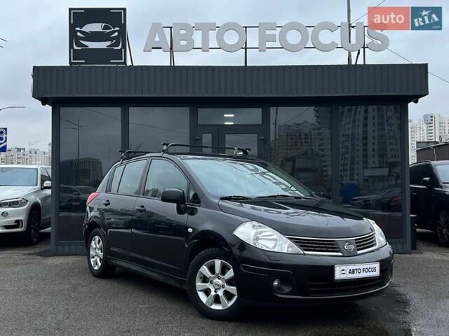 Коричневый Ниссан Тиида, объемом двигателя 1.6 л и пробегом 206 тыс. км за 7990 $, фото 1 на Automoto.ua