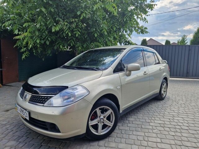 Жовтий Ніссан Тііда, об'ємом двигуна 1.6 л та пробігом 255 тис. км за 4999 $, фото 1 на Automoto.ua
