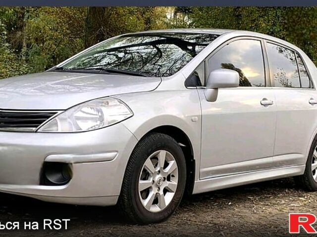 Сірий Ніссан Тііда, об'ємом двигуна 16 л та пробігом 246 тис. км за 6500 $, фото 1 на Automoto.ua