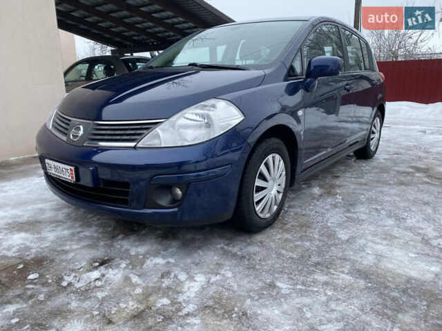 Синий Ниссан Тиида, объемом двигателя 1.6 л и пробегом 139 тыс. км за 7390 $, фото 1 на Automoto.ua