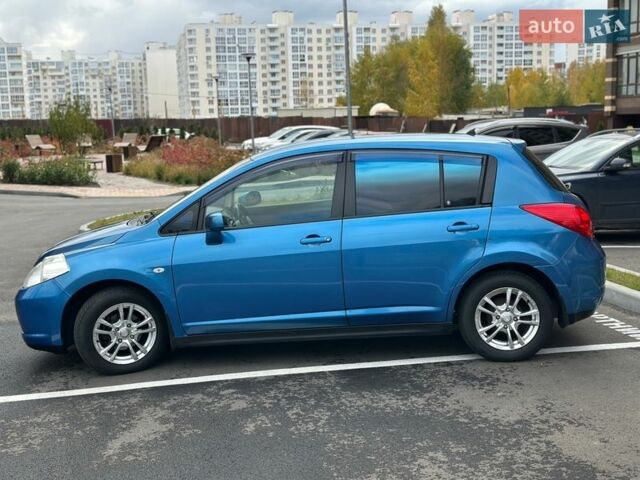 Синий Ниссан Тиида, объемом двигателя 1.6 л и пробегом 172 тыс. км за 6300 $, фото 1 на Automoto.ua