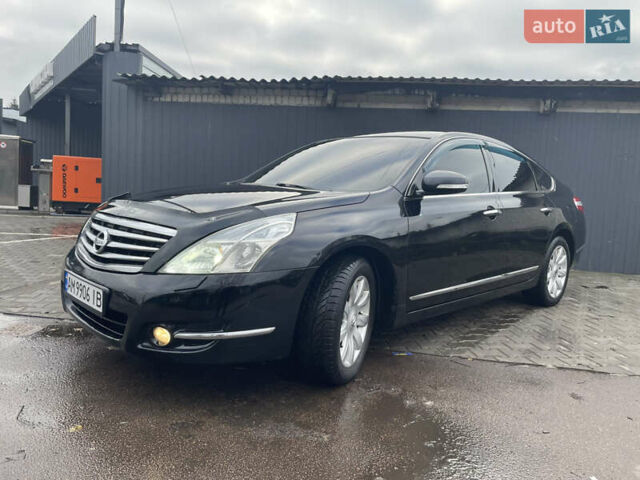 Черный Ниссан Теана, объемом двигателя 2.5 л и пробегом 285 тыс. км за 6700 $, фото 1 на Automoto.ua