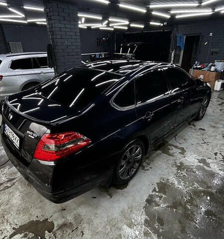 Черный Ниссан Теана, объемом двигателя 3.5 л и пробегом 215 тыс. км за 7700 $, фото 1 на Automoto.ua