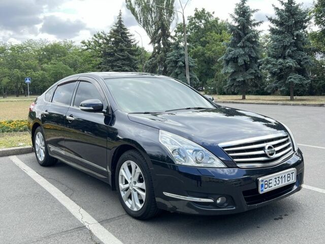 Черный Ниссан Теана, объемом двигателя 3.5 л и пробегом 235 тыс. км за 7999 $, фото 1 на Automoto.ua