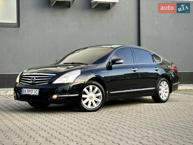 Ніссан Теана 2012 у Хмельницькому на Automoto.ua Чорний Ніссан Теана, об'ємом двигуна 2.5 л та пробігом 185 тис. км за 7999 $, фото 1 на Automoto.ua