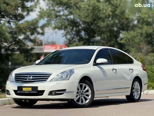 Ниссан Теана, объемом двигателя 0 л и пробегом 235 тыс. км за 8300 $, фото 1 на Automoto.ua