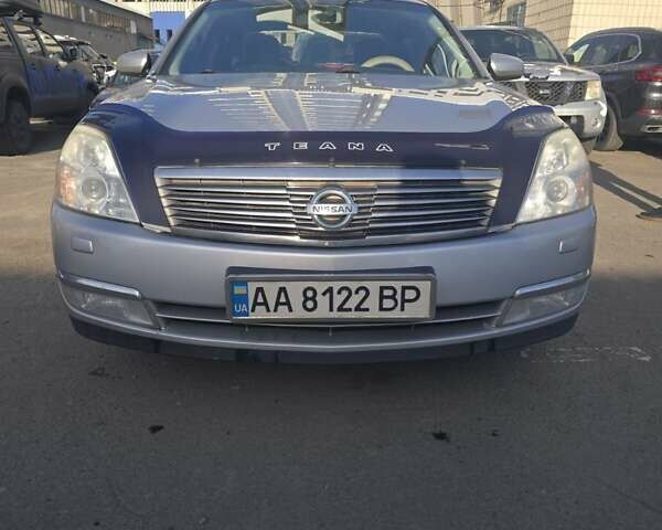 Серый Ниссан Теана, объемом двигателя 2.35 л и пробегом 363 тыс. км за 5000 $, фото 1 на Automoto.ua