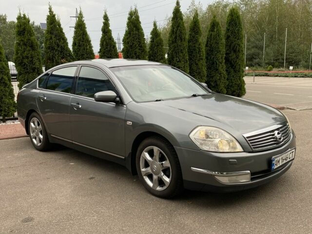 Серый Ниссан Теана, объемом двигателя 3.5 л и пробегом 279 тыс. км за 5350 $, фото 1 на Automoto.ua