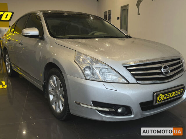 Серый Ниссан Теана, объемом двигателя 3.5 л и пробегом 218 тыс. км за 6500 $, фото 1 на Automoto.ua