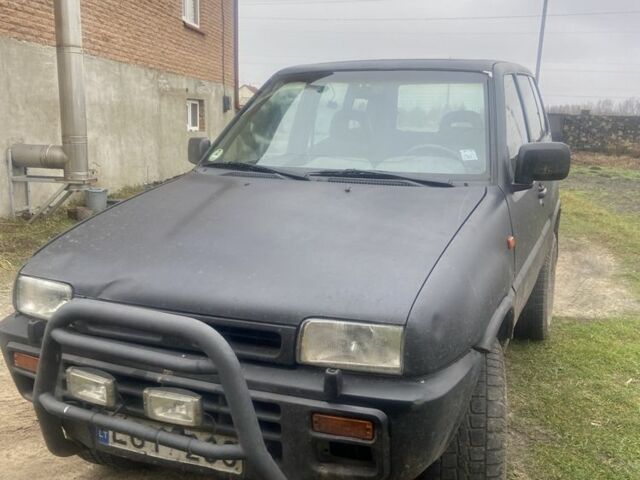 Чорний Ніссан Террано, об'ємом двигуна 2.7 л та пробігом 200 тис. км за 2500 $, фото 1 на Automoto.ua