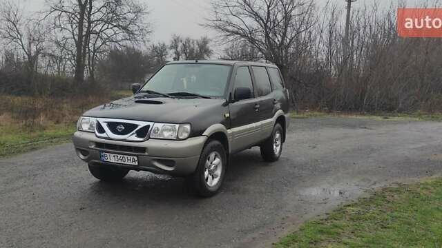 Черный Ниссан Террано, объемом двигателя 2.66 л и пробегом 272 тыс. км за 7000 $, фото 1 на Automoto.ua