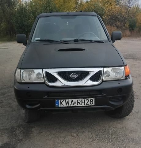 Черный Ниссан Террано, объемом двигателя 2.7 л и пробегом 200 тыс. км за 3861 $, фото 1 на Automoto.ua