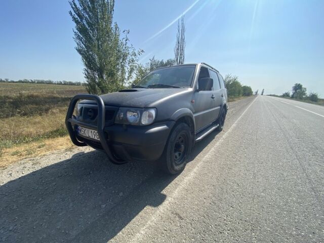 Черный Ниссан Террано, объемом двигателя 2.6 л и пробегом 280 тыс. км за 4000 $, фото 1 на Automoto.ua