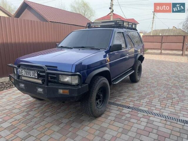 Синій Ніссан Террано, об'ємом двигуна 3 л та пробігом 385 тис. км за 7600 $, фото 1 на Automoto.ua