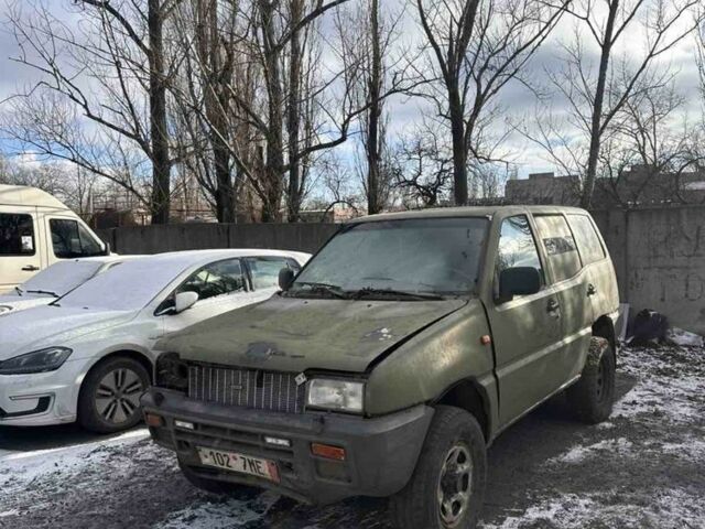 Зеленый Ниссан Террано, объемом двигателя 2.5 л и пробегом 235 тыс. км за 850 $, фото 1 на Automoto.ua