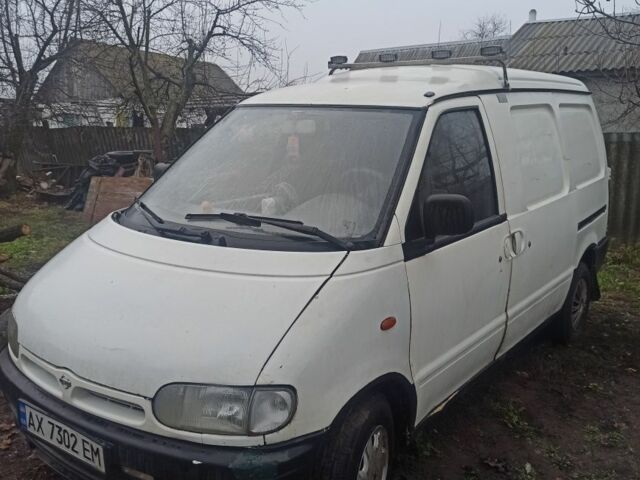 Белый Ниссан Ванетте, объемом двигателя 2.3 л и пробегом 350 тыс. км за 1776 $, фото 1 на Automoto.ua