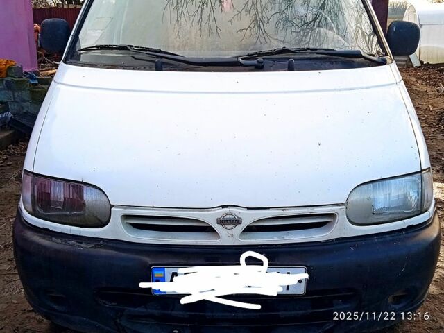 Білий Ніссан Ванетте, об'ємом двигуна 2.3 л та пробігом 264 тис. км за 3500 $, фото 1 на Automoto.ua