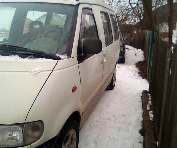 Ніссан Ванетте, об'ємом двигуна 2.3 л та пробігом 470 тис. км за 3000 $, фото 1 на Automoto.ua