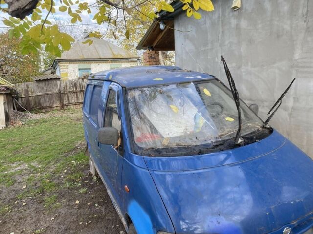 Синий Ниссан Ванетте, объемом двигателя 0 л и пробегом 300 тыс. км за 1071 $, фото 1 на Automoto.ua