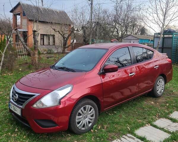 Красный Ниссан Верса, объемом двигателя 1.6 л и пробегом 50 тыс. км за 7950 $, фото 1 на Automoto.ua