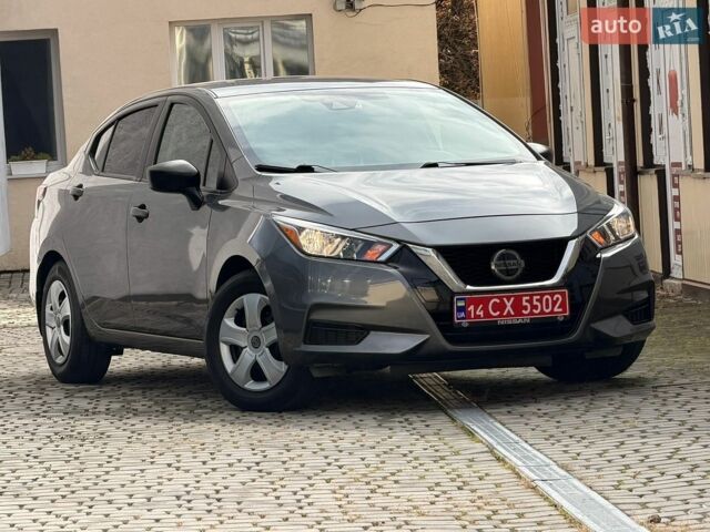Сірий Ніссан Верса, об'ємом двигуна 1.6 л та пробігом 40 тис. км за 11150 $, фото 1 на Automoto.ua