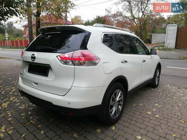 Білий Ніссан ІксТрейл, об'ємом двигуна 1.6 л та пробігом 174 тис. км за 15999 $, фото 1 на Automoto.ua