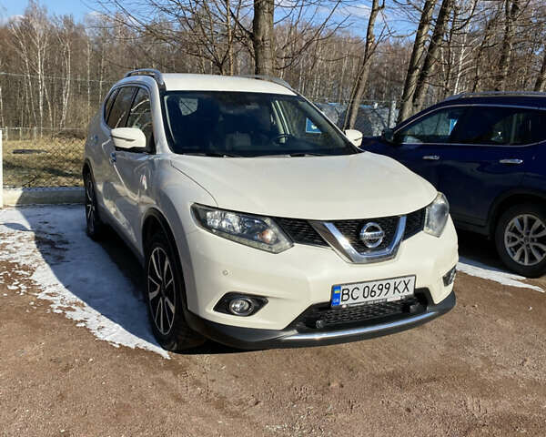 Белый Ниссан ИксТрейл, объемом двигателя 1.6 л и пробегом 195 тыс. км за 16500 $, фото 1 на Automoto.ua