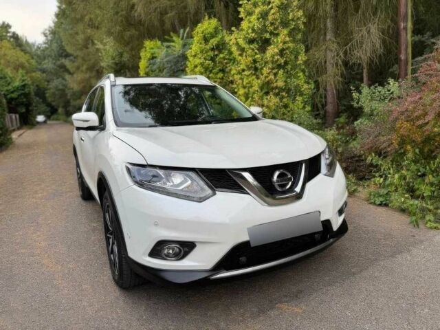 Білий Ніссан ІксТрейл, об'ємом двигуна 2 л та пробігом 89 тис. км за 17500 $, фото 1 на Automoto.ua