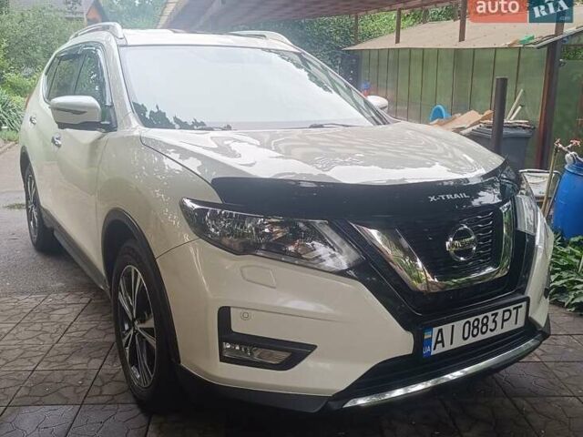 Білий Ніссан ІксТрейл, об'ємом двигуна 2.49 л та пробігом 118 тис. км за 20999 $, фото 1 на Automoto.ua