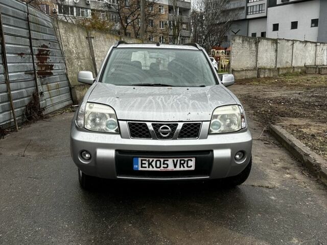 Бежевый Ниссан ИксТрейл, объемом двигателя 2.2 л и пробегом 320 тыс. км за 4100 $, фото 1 на Automoto.ua