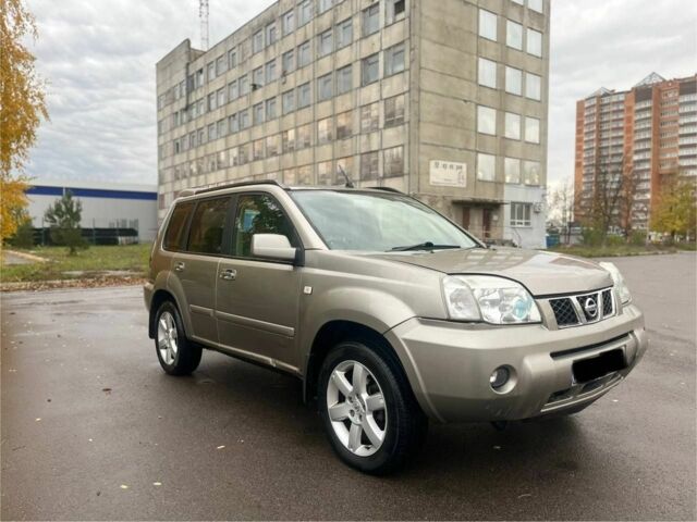 Бежевый Ниссан ИксТрейл, объемом двигателя 2 л и пробегом 177 тыс. км за 3771 $, фото 1 на Automoto.ua