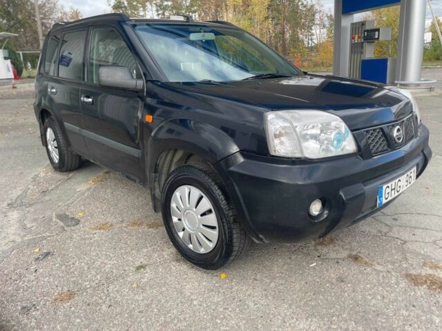 Чорний Ніссан ІксТрейл, об'ємом двигуна 2.2 л та пробігом 308 тис. км за 2800 $, фото 1 на Automoto.ua