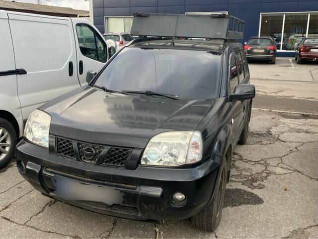 Черный Ниссан ИксТрейл, объемом двигателя 0 л и пробегом 360 тыс. км за 3600 $, фото 1 на Automoto.ua