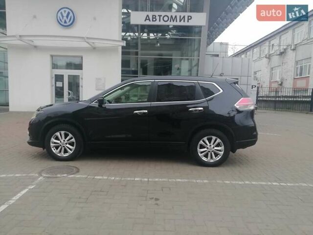 Черный Ниссан ИксТрейл, объемом двигателя 2 л и пробегом 153 тыс. км за 15500 $, фото 1 на Automoto.ua