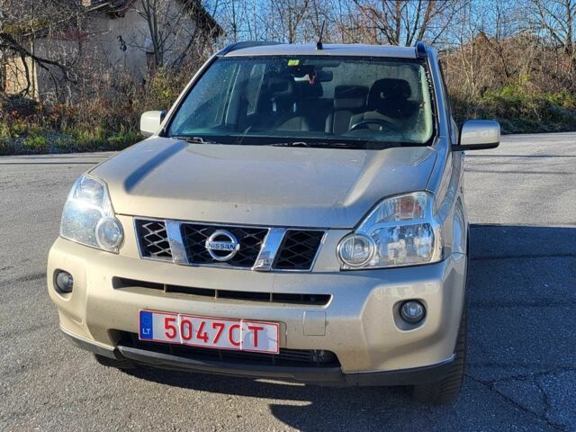 Коричневий Ніссан ІксТрейл, об'ємом двигуна 2 л та пробігом 208 тис. км за 5456 $, фото 1 на Automoto.ua