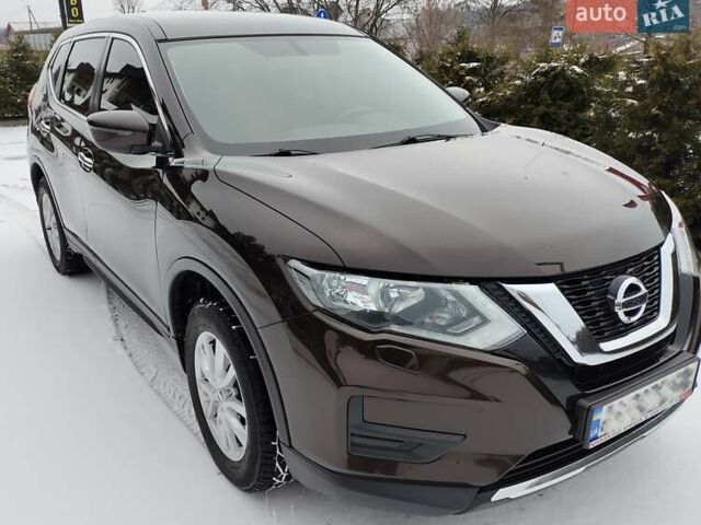 Коричневый Ниссан ИксТрейл, объемом двигателя 2 л и пробегом 129 тыс. км за 18300 $, фото 1 на Automoto.ua