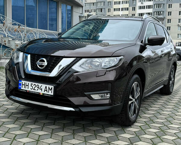 Коричневий Ніссан ІксТрейл, об'ємом двигуна 1.6 л та пробігом 82 тис. км за 22300 $, фото 1 на Automoto.ua